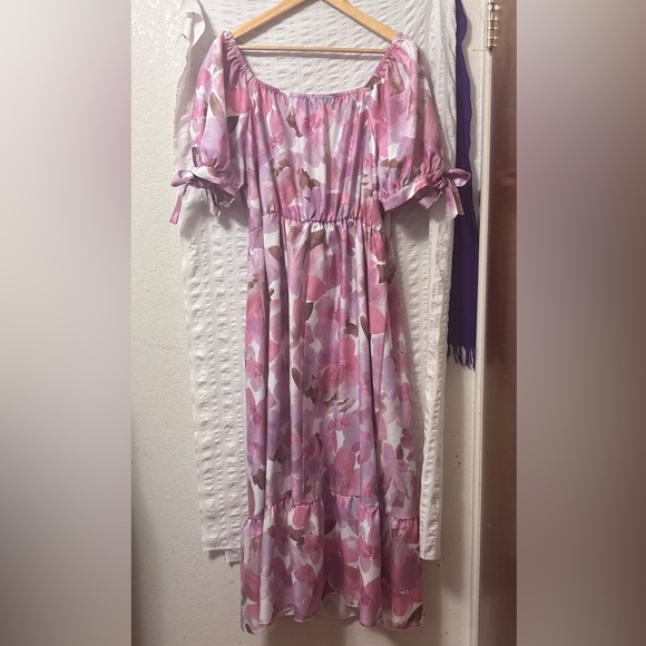 Floral Off-Shoulder Pink Dress - Picture 9 of 15